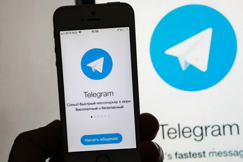  Telegram  